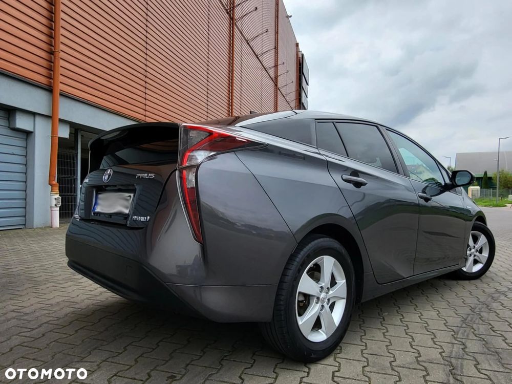 Toyota Prius 1.8 Hybrid Premium - 19