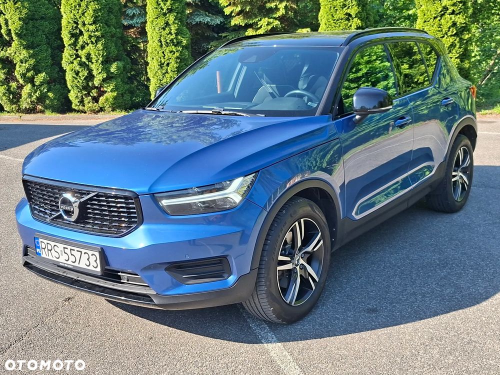 Volvo XC 40 T4 R-Design - 1