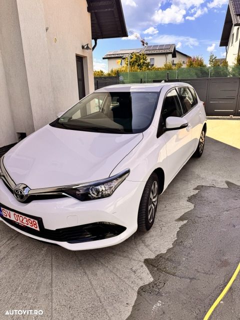 Toyota Auris 1.3 Dual VVT-i Terra - 4