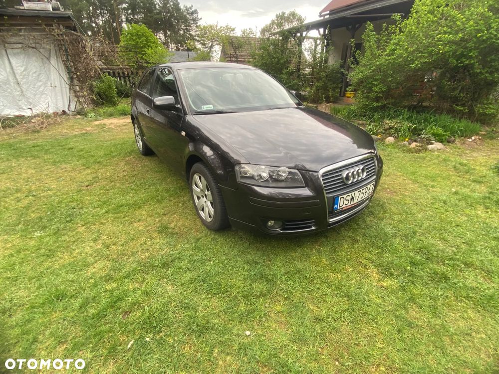 Audi A3 1.6 Ambiente - 4
