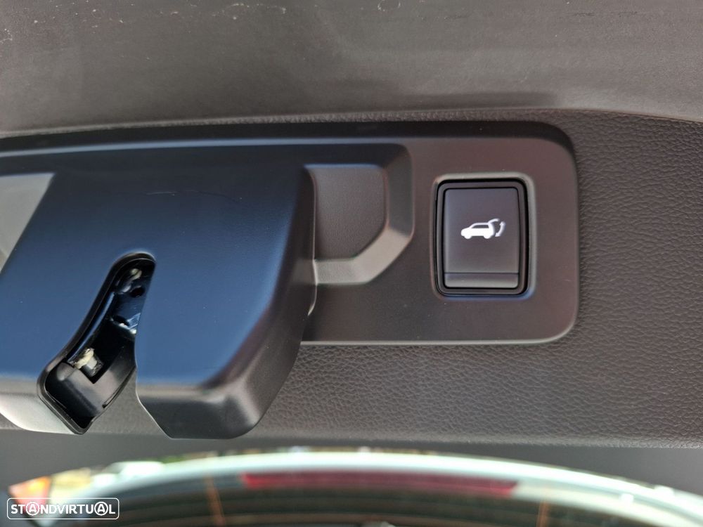 Renault Austral 1.2 E-Tech Techno - 28