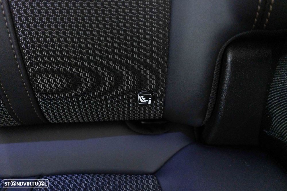 Peugeot 3008 1.6 Hybrid GT e-EAT8 - 10