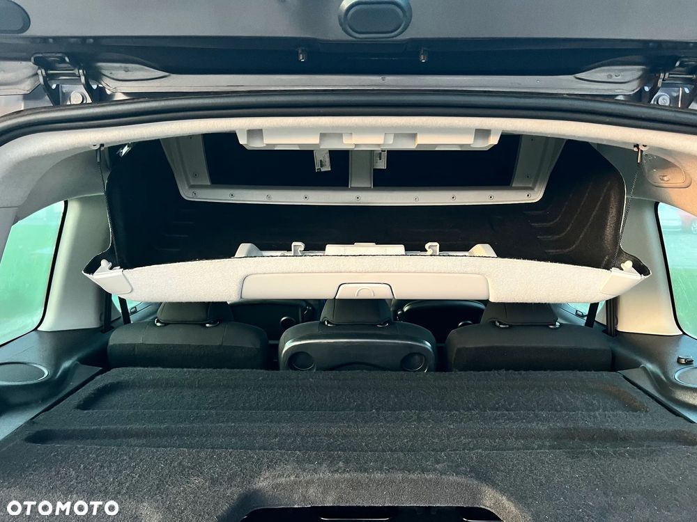 Peugeot Partner BlueHDi 120 Stop&Start Allure - 25