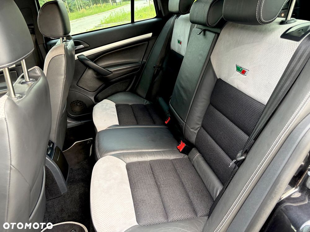 Skoda Octavia 2.0 TDI CR DPF RS - 17