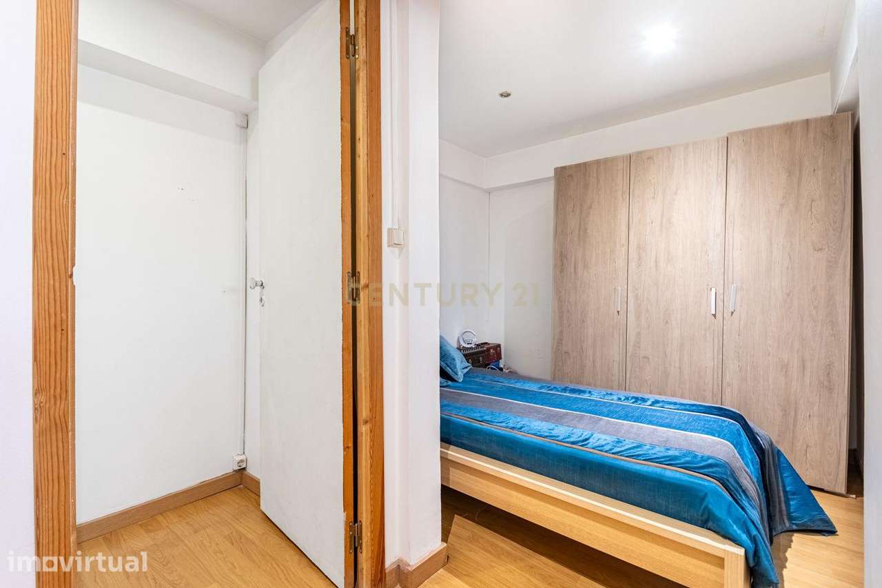 Apartamento com enorme potencial na prestigiada zona da Lapa / Estrela - Grande imagem: 5/23