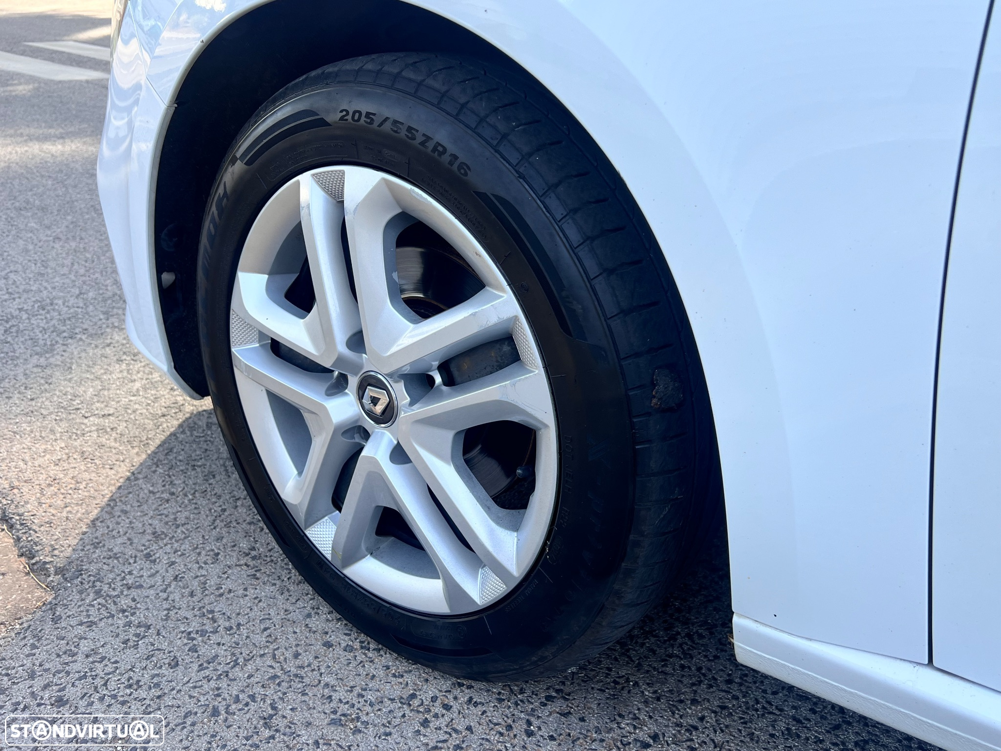 Renault Mégane Sport Tourer 1.5 Blue dCi Limited - 10