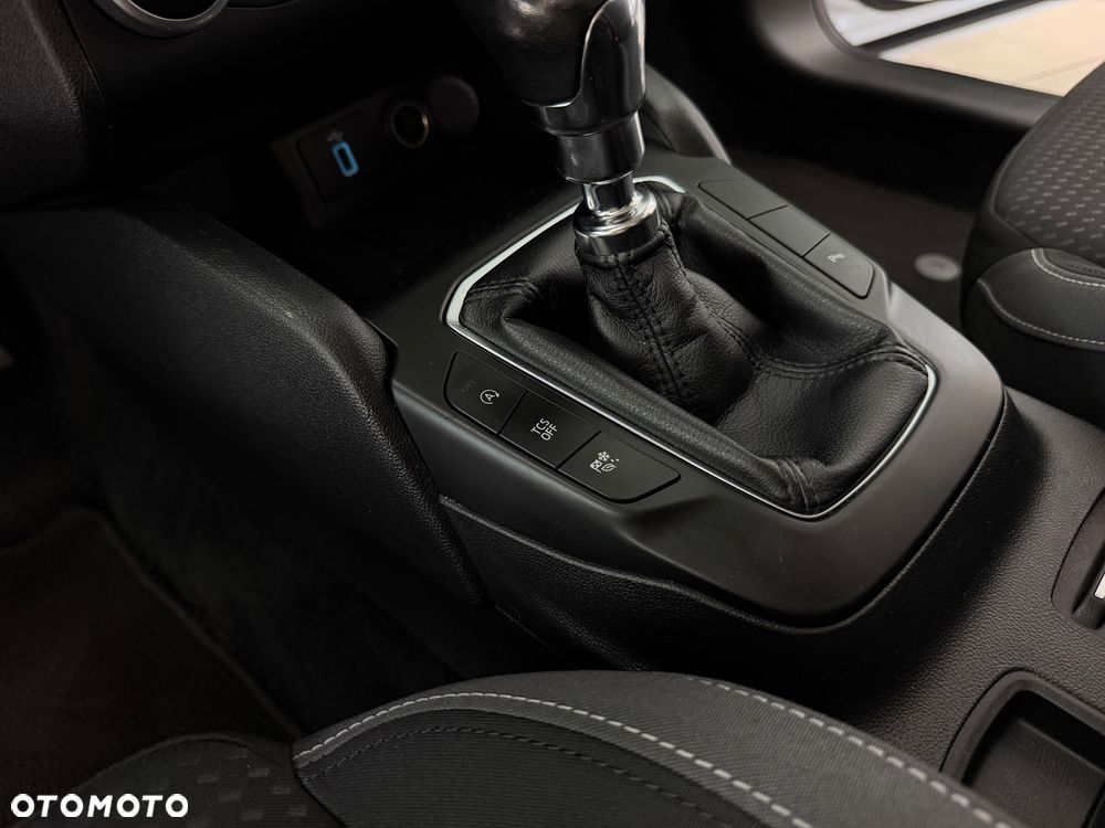 Ford Focus 1.5 EcoBlue Start-Stopp-System TITANIUM STYLE - 26