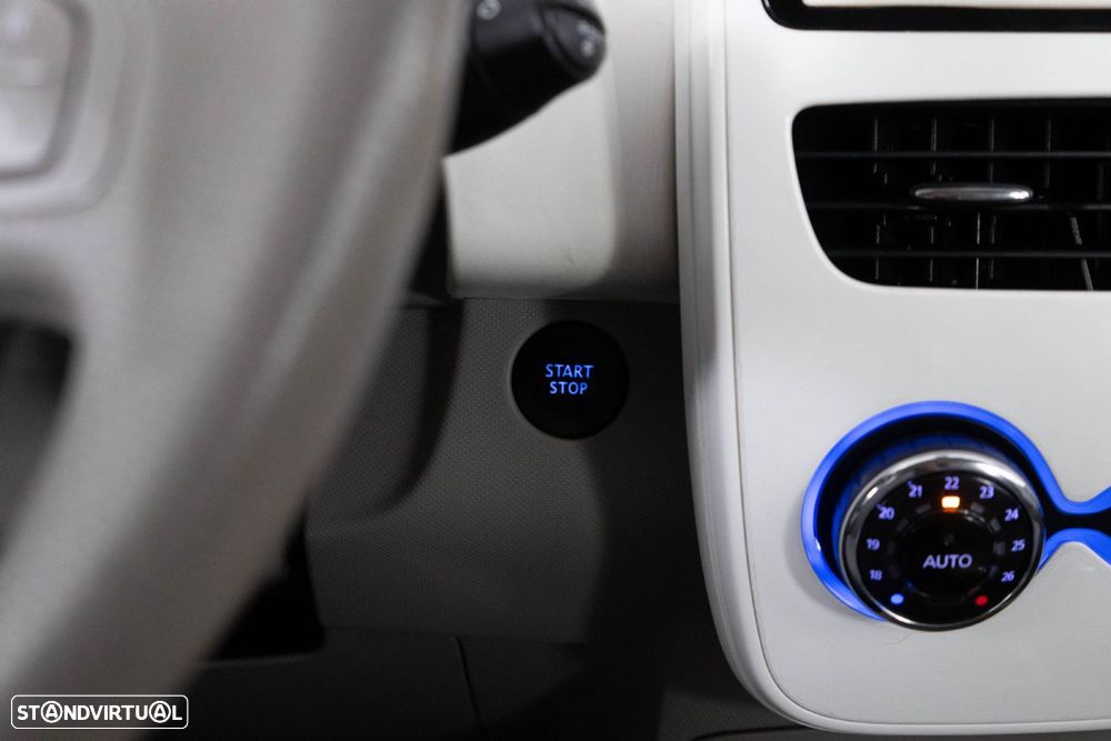 Renault Zoe (c/ Bateria) Life - 21