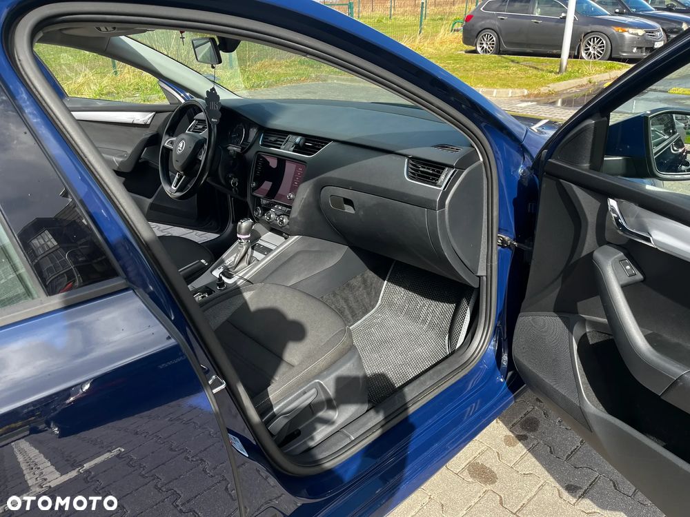 Skoda Octavia 1.8 TSI 4x4 Ambition DSG - 9