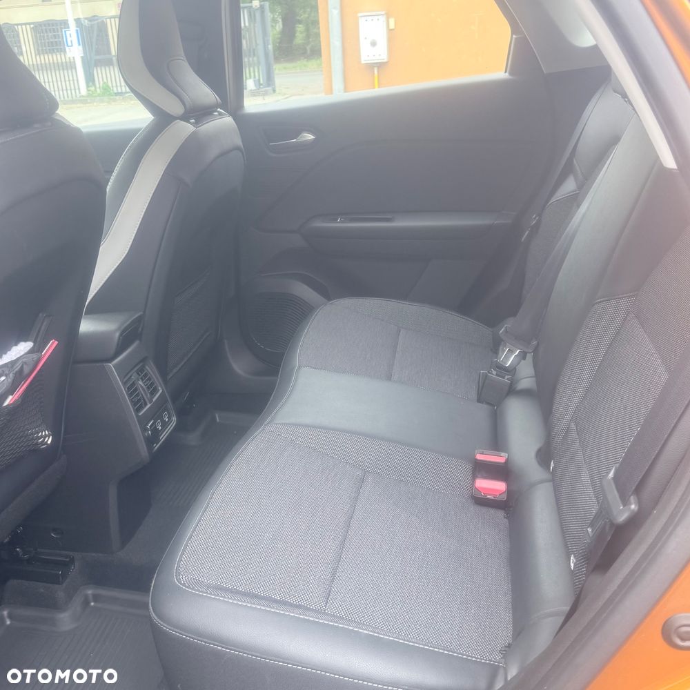 Renault Captur 1.3 TCe mHEV Intens EDC - 8