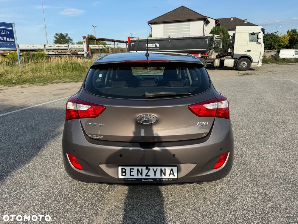 Hyundai i30 1.6 Style - 28