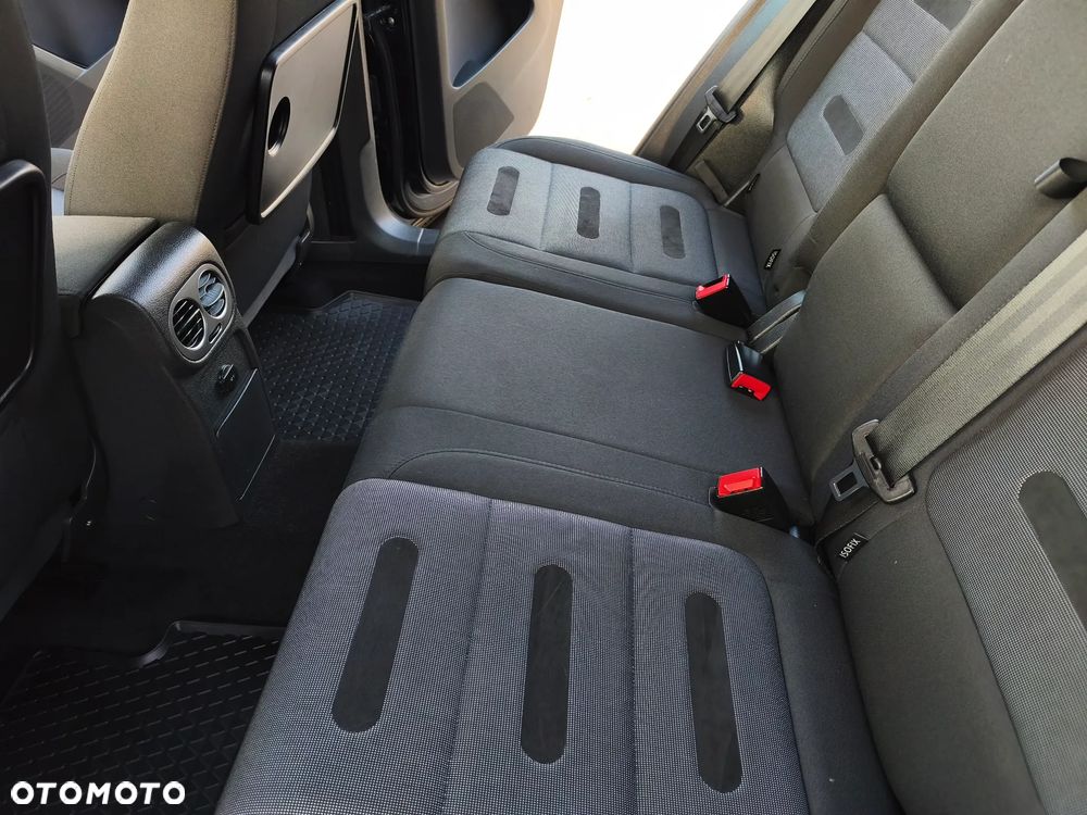 Volkswagen Tiguan - 15