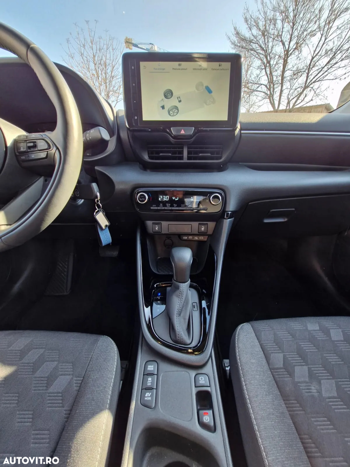 Toyota Yaris 1.5 116 CP HEV Business - 16
