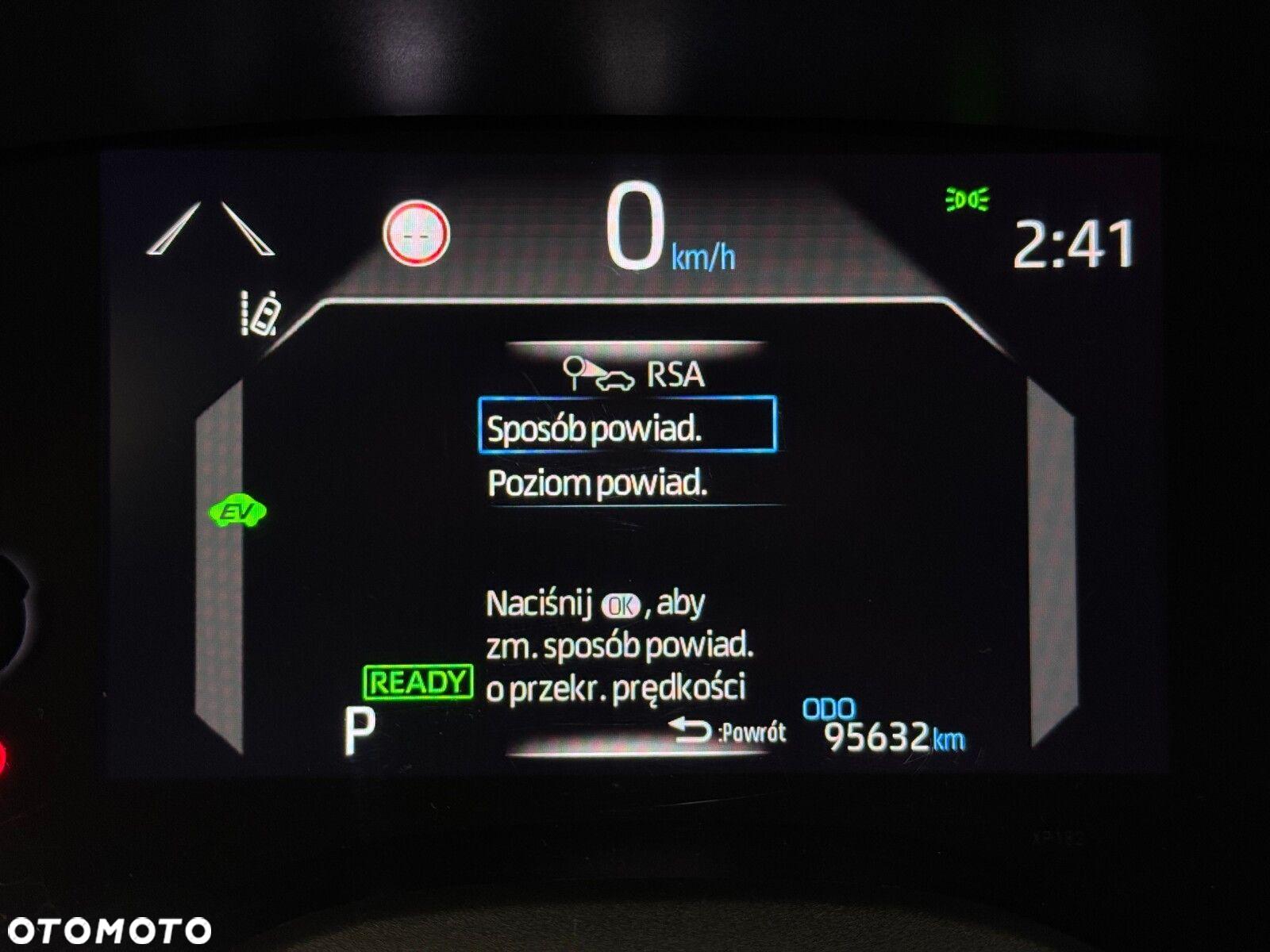 Toyota Yaris Cross Hybrid 1.5 Comfort - 35