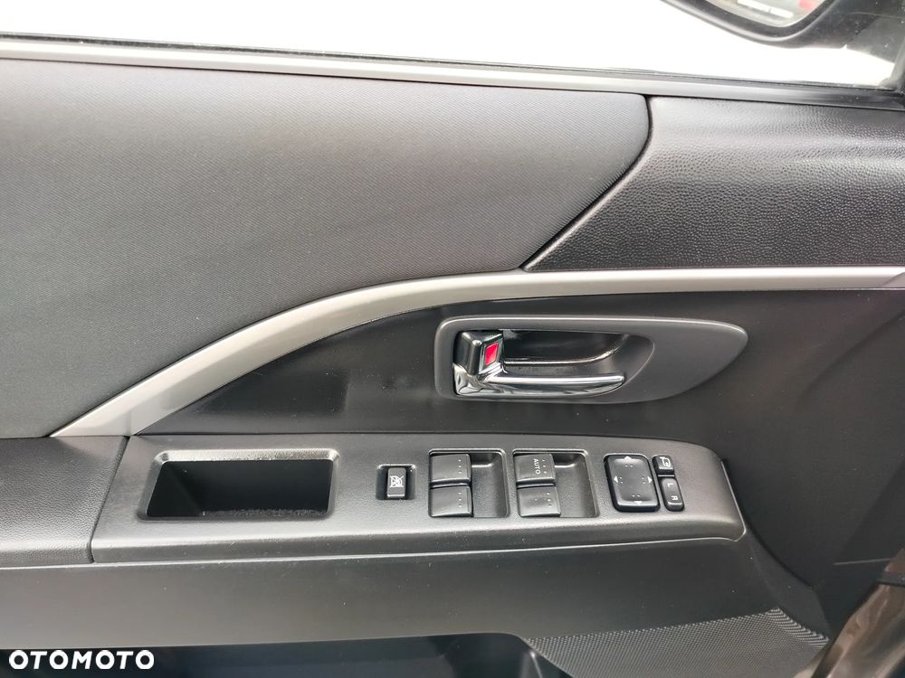 Mazda 5 2.0 MZR-DISI i-stop Sports-Line - 30