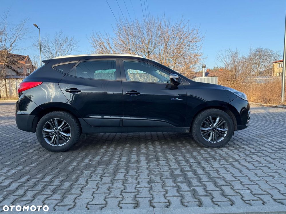 Hyundai ix35 1.7 CRDi 2WD blue Finale Gold - 7