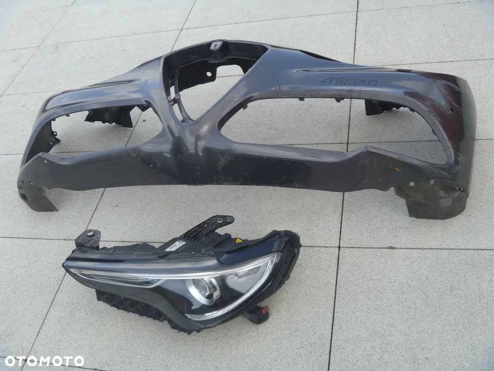 ALFA ROMEO STELVIO LAMPA TYLNA LEWA W KLAPĘ - 9