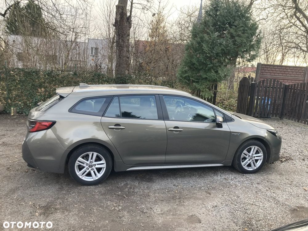 Toyota Corolla 2.0 Hybrid Comfort - 7