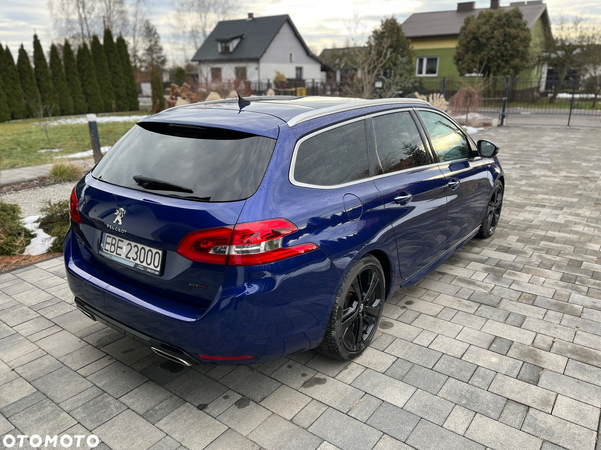 Peugeot 308 SW BlueHDi 180 EAT6 GT - 2