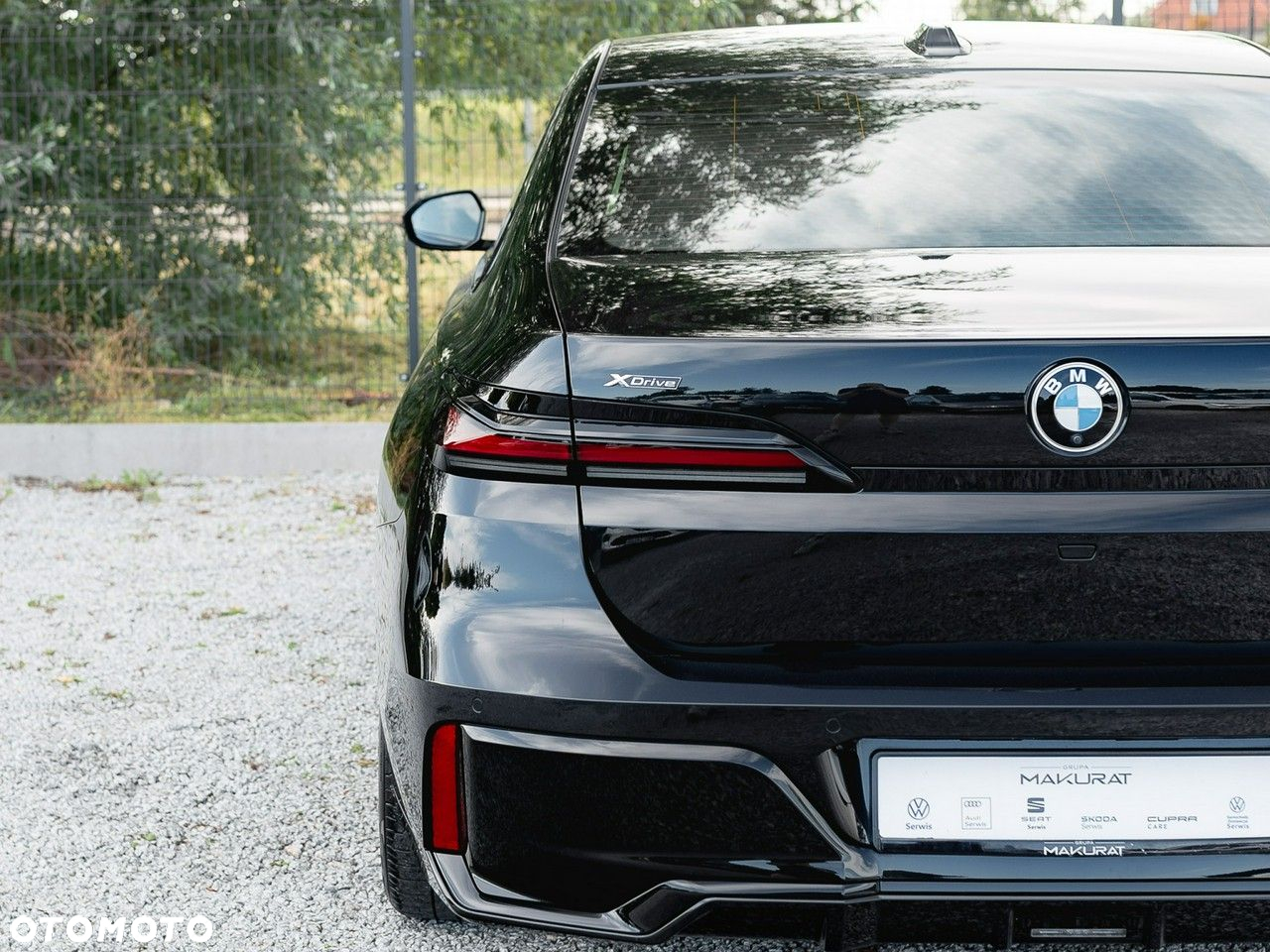 BMW Seria 7 - 12