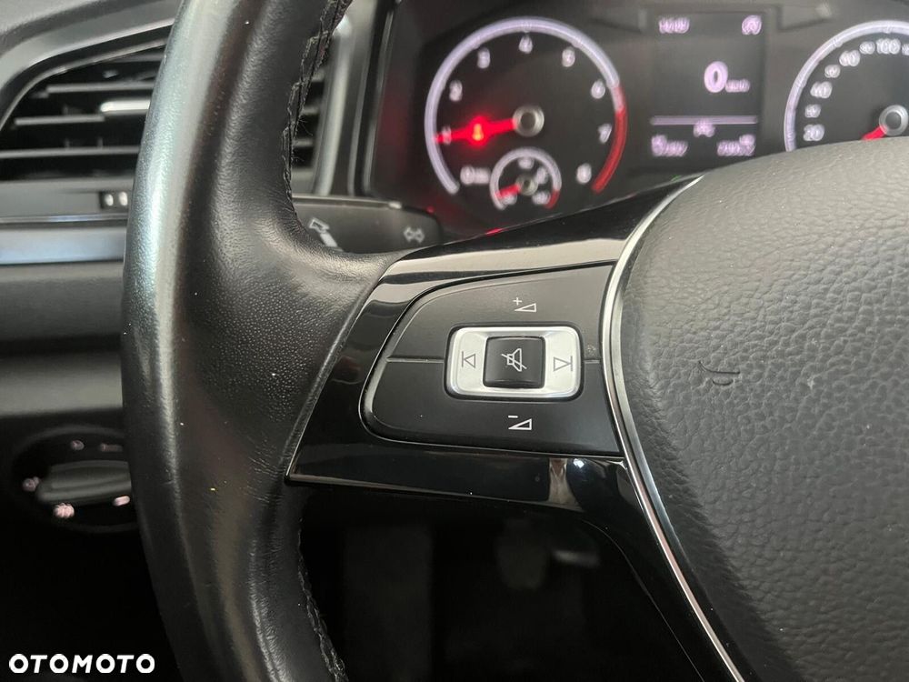 Volkswagen T-Roc 1.0 TSI - 21