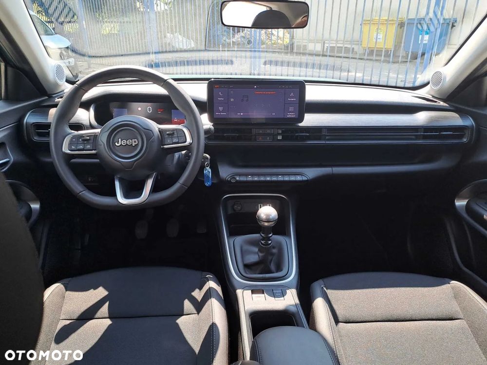 Jeep Avenger 1.2 GSE T3 Altitude FWD - 11