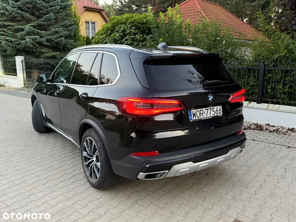 BMW X5 xDrive40i - 8