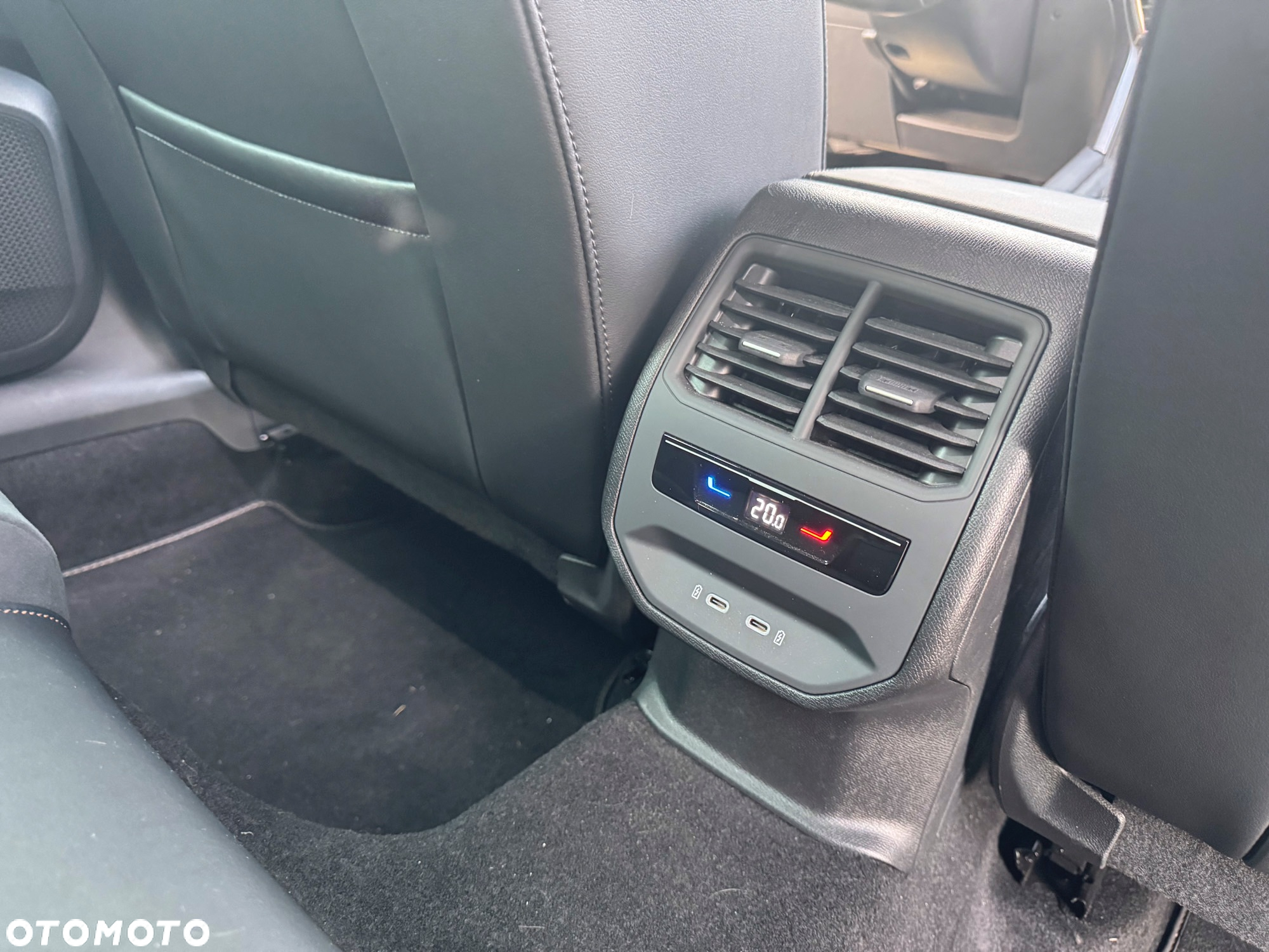 Cupra Formentor 1.5 TSI DSG - 10