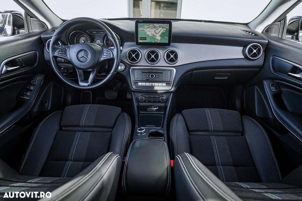 Mercedes-Benz CLA 200 d 7G-DCT Urban - 6