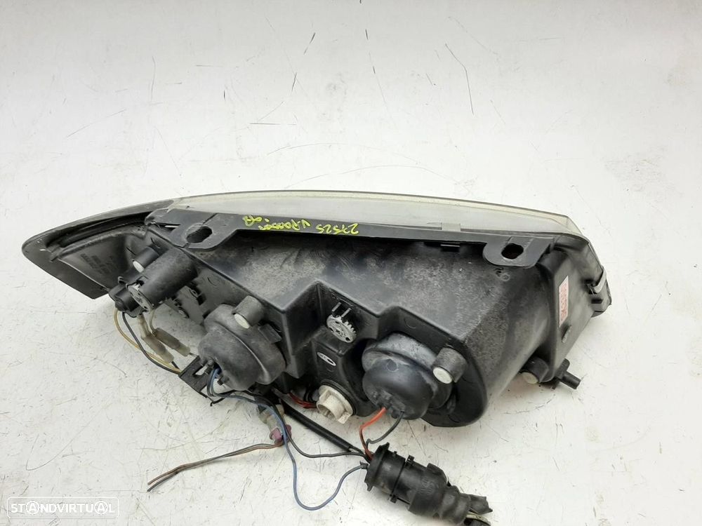 FAROL ESQUERDO VOLKSWAGEN PASSAT 1998 - 1