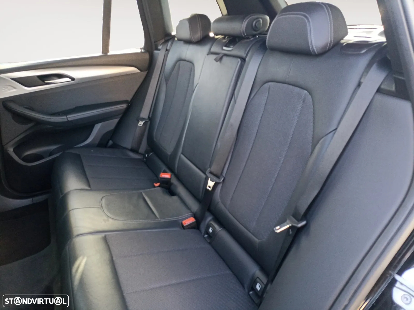 BMW X3 18 d sDrive Ed. L.Style Auto - 15