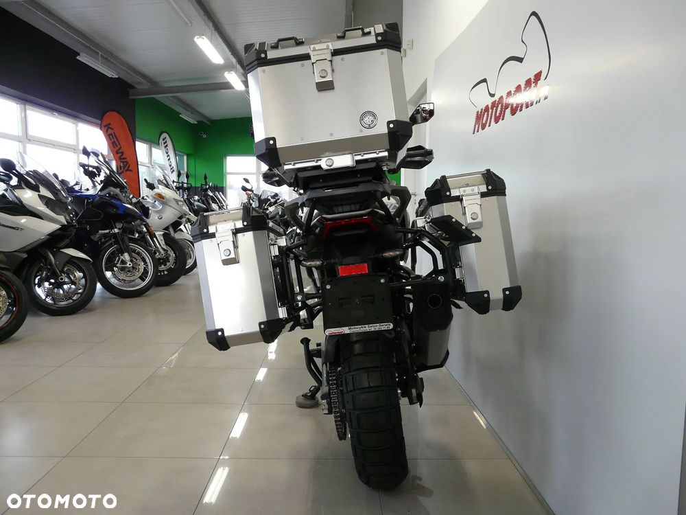 Morbidelli T1002V - 17