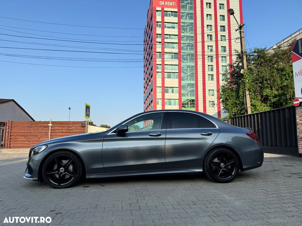 Mercedes-Benz C - 7