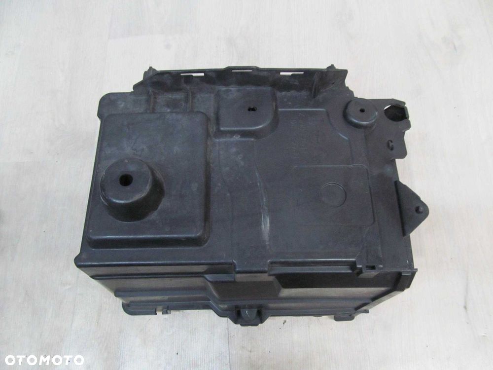 MAZDA 3 BK OBUDOWA SKRZYNKI BEZPIECZNIKOW BP4K56040 - 2