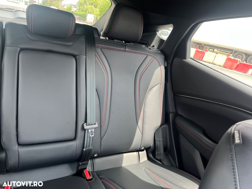 Ford Mustang Mach-E RWD Extended Range 216 kW Premium - 12