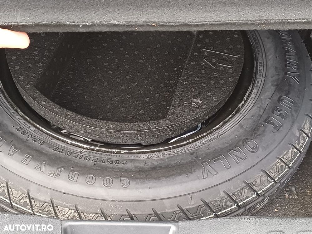 Toyota C-HR 1.8 HSD 122 CP 4x2 CVT Core - 7