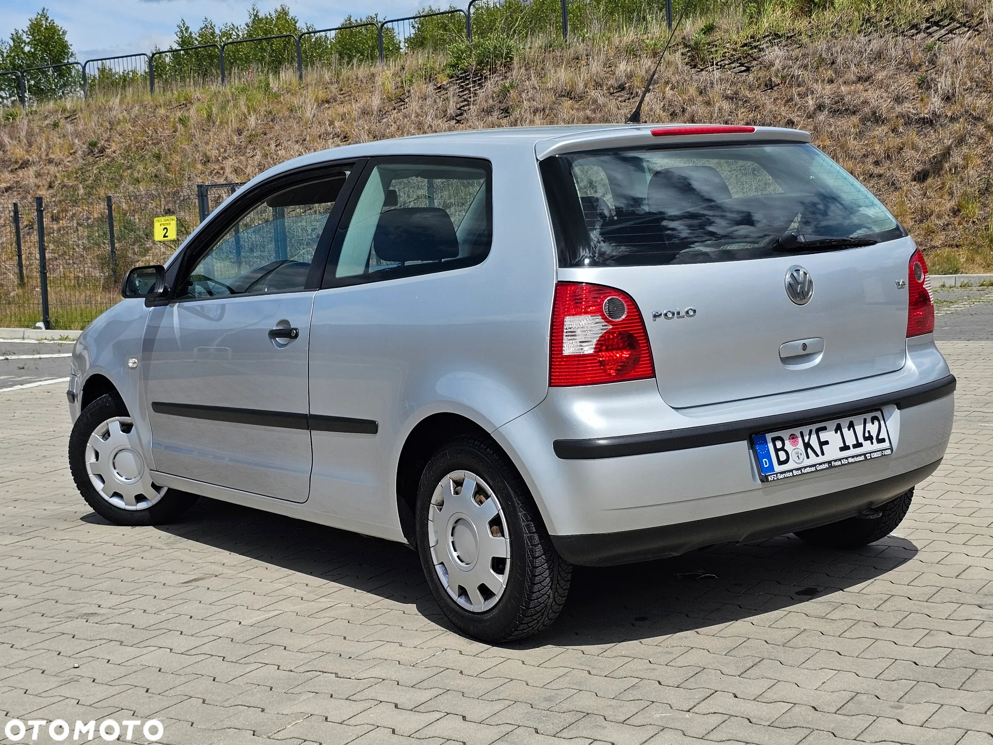 Volkswagen Polo 1.4 16V Basis - 8
