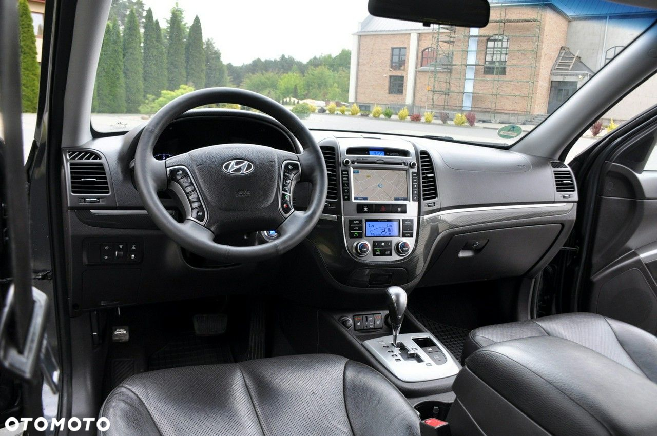 Hyundai Santa Fe - 29
