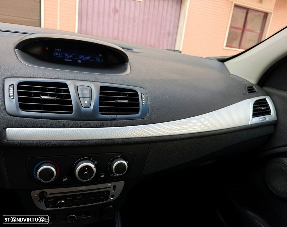 Renault Mégane 1.5 dCi Dynamique - 14