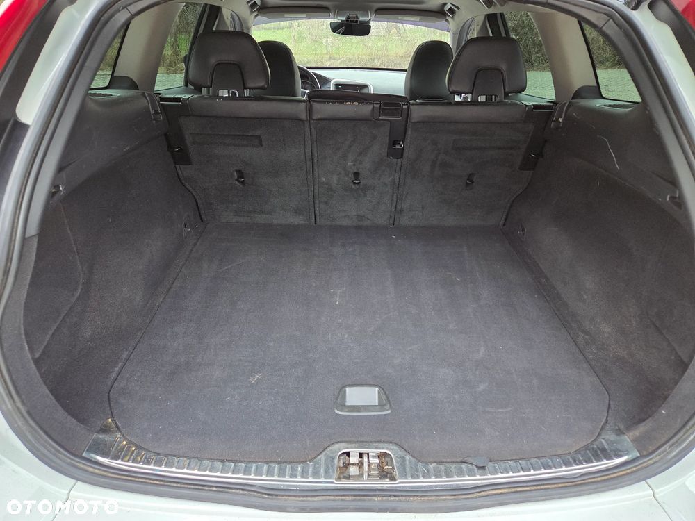 Volvo XC 60 T5 Drive-E Momentum - 18