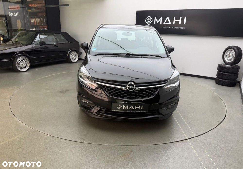 Opel Zafira 2017