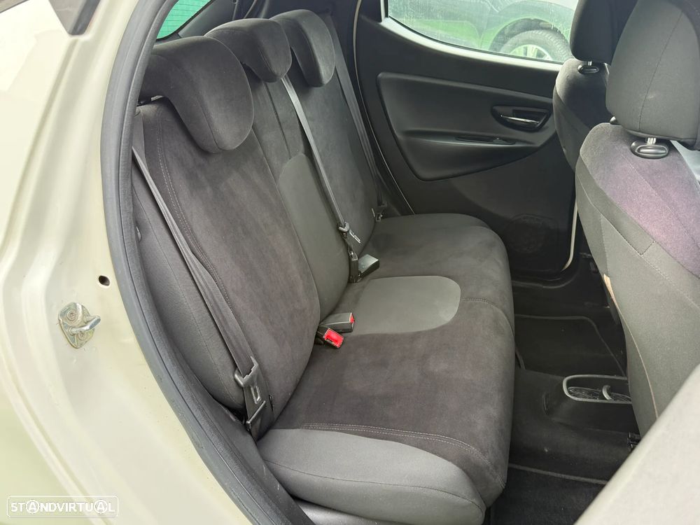 Lancia Ypsilon 1.2 S&S Platinum - 18