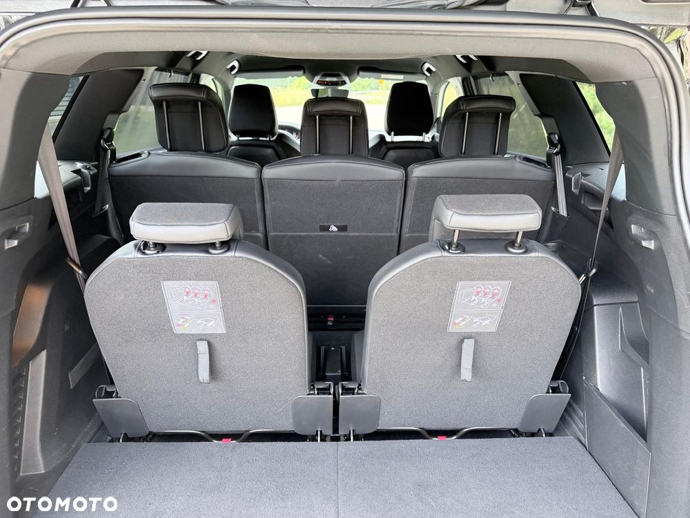 Peugeot 5008 1.2 PureTech GT Pack S&S EAT8 - 9