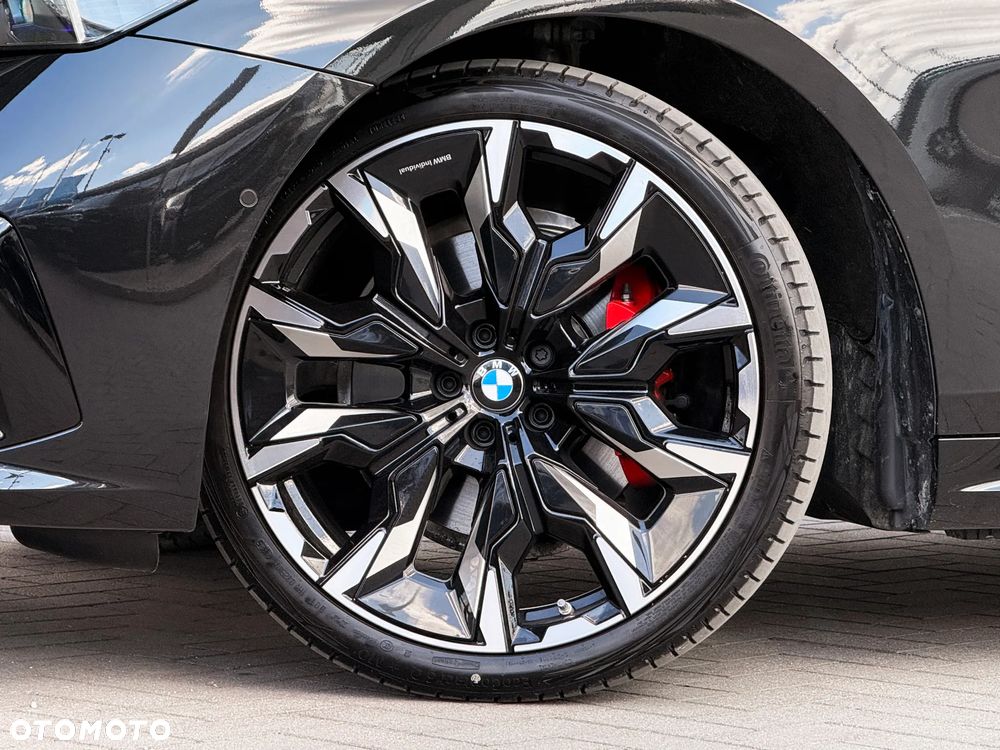 BMW Seria 5 520d xDrive - 12