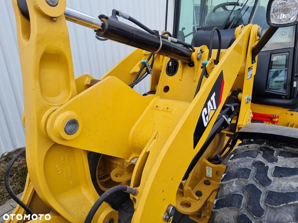 Caterpillar 906M STAN IDEALNY 2016ROK - 18