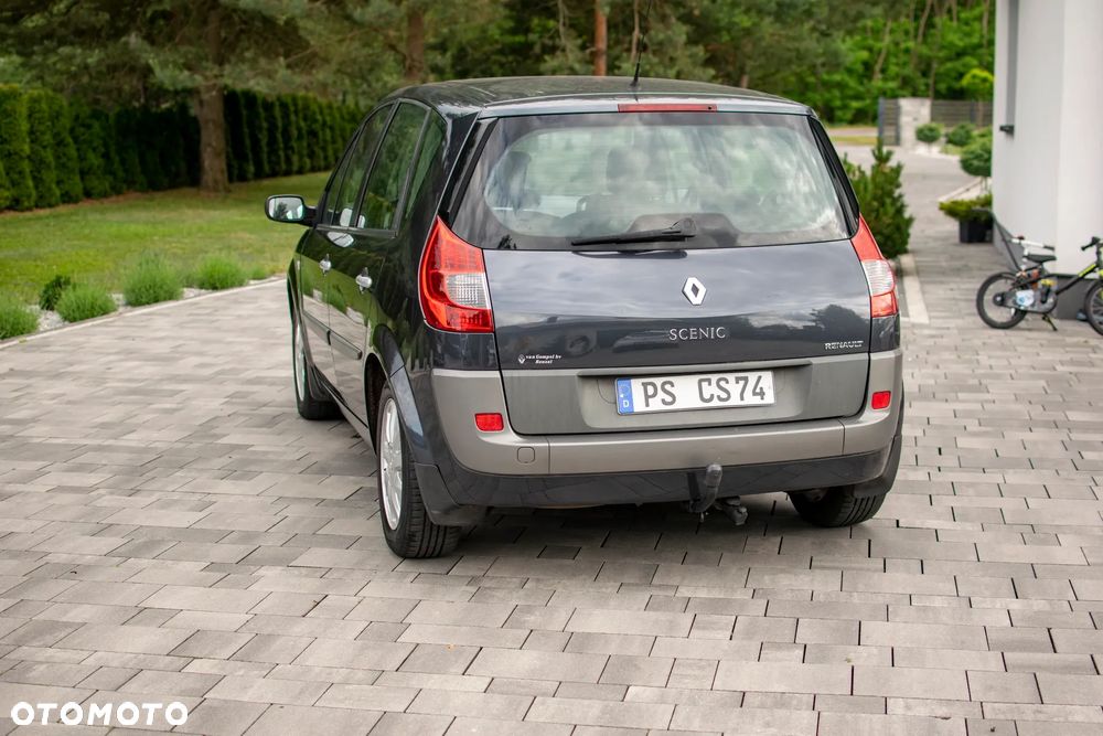 Renault Scenic - 21