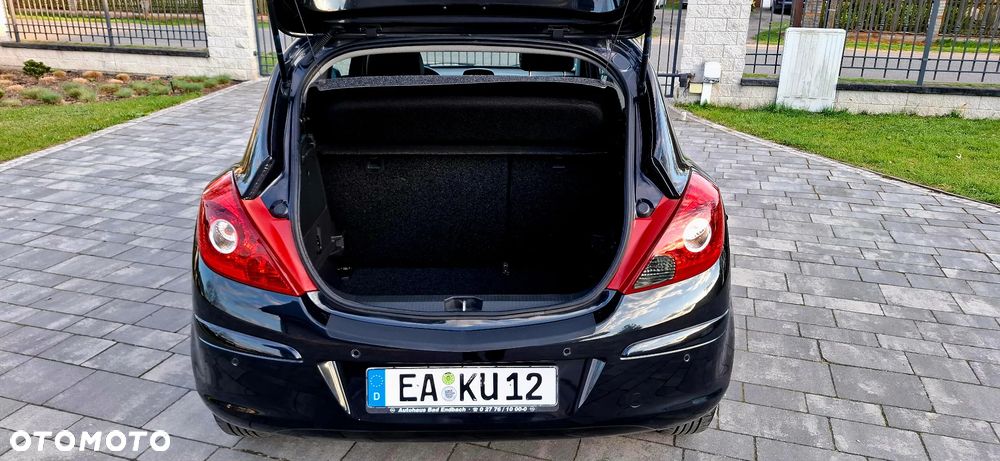 Opel Corsa 1.4 16V Energy - 15