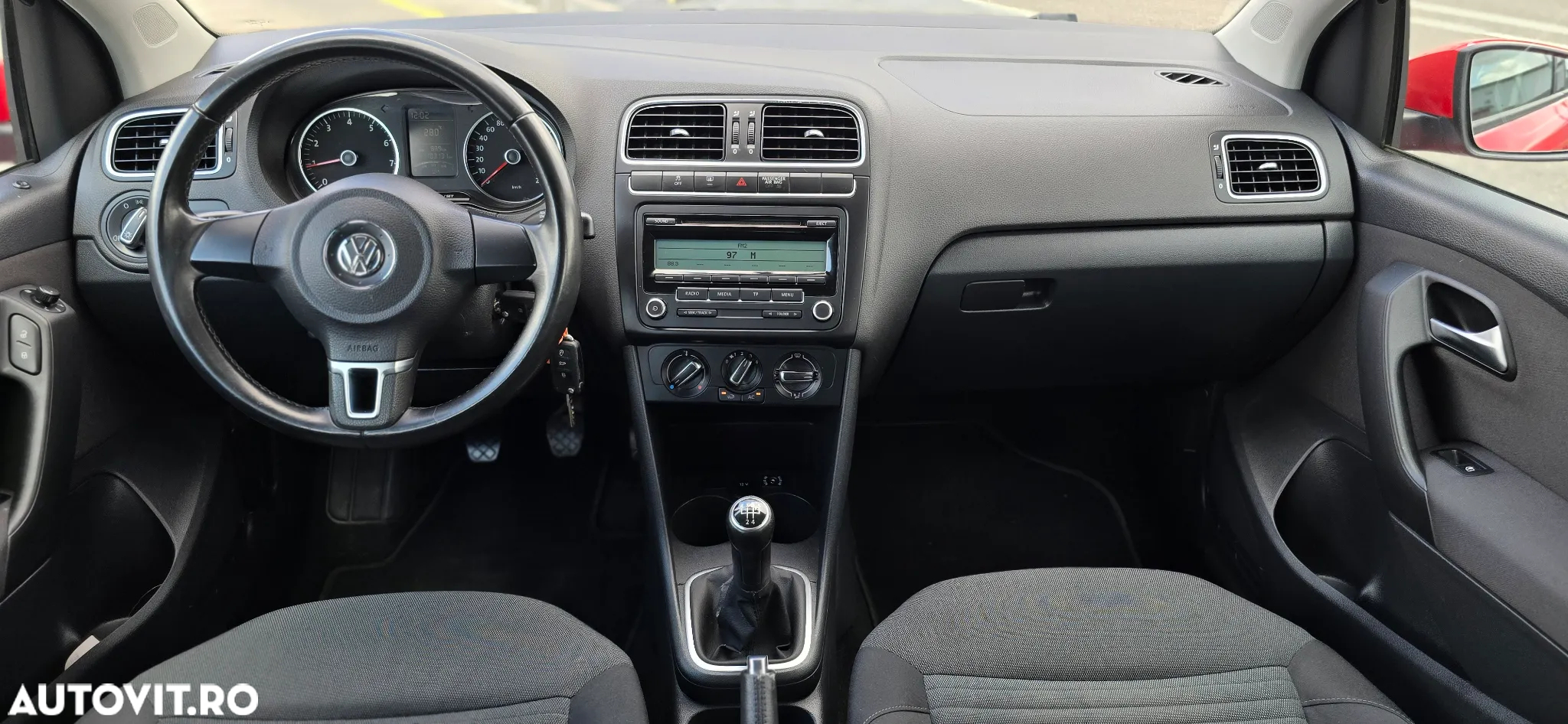 Volkswagen Polo - 6