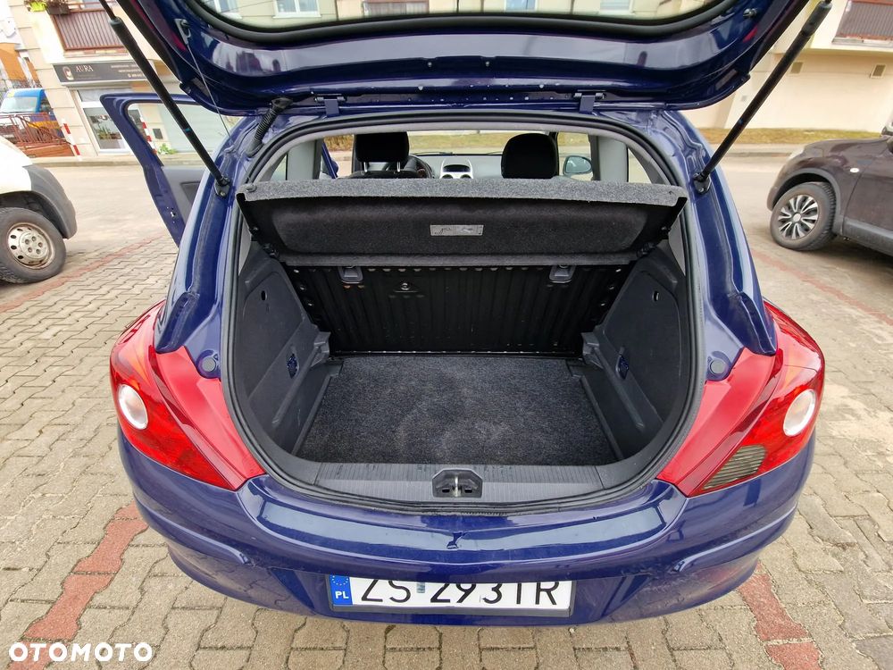 Opel Corsa - 8
