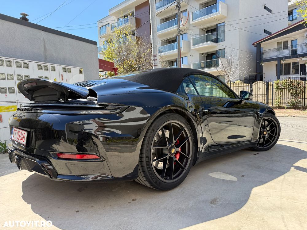Porsche 992 - 15